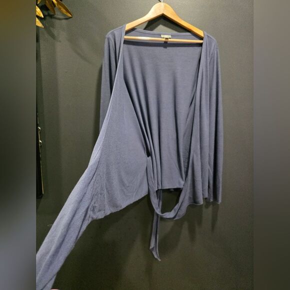 J. Jill Blue Wrap Rayon Blend Long Sleeve Top Blouse Balletcore NWOT - Picture 11 of 11